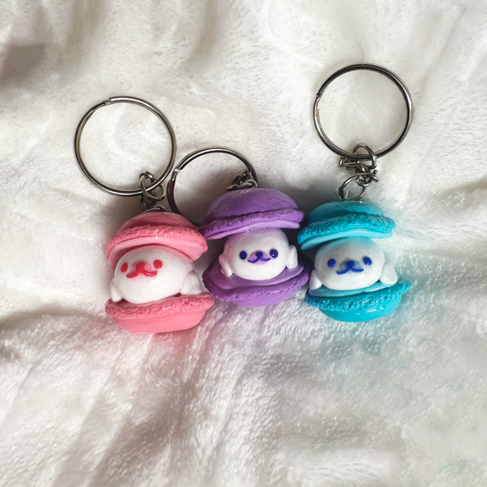 "macaron seal" keychain