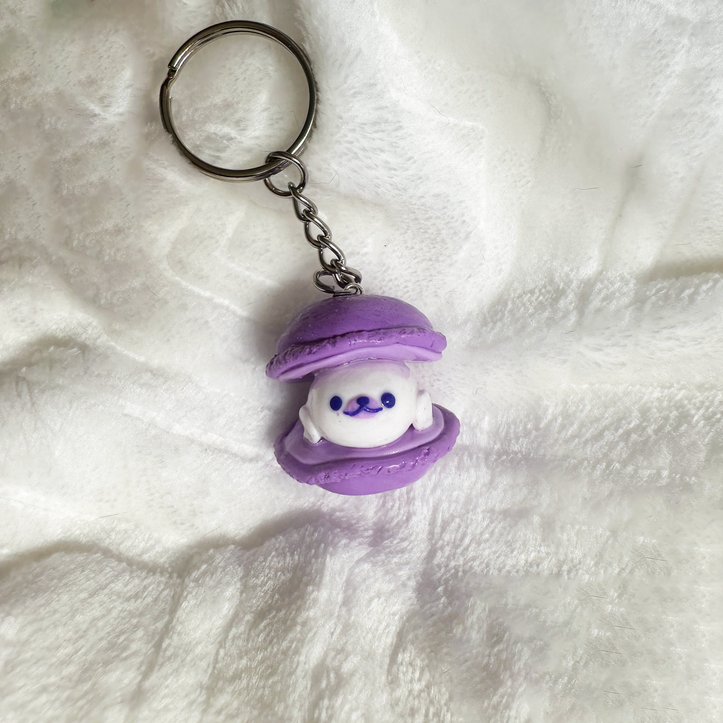 "macaron seal" keychain